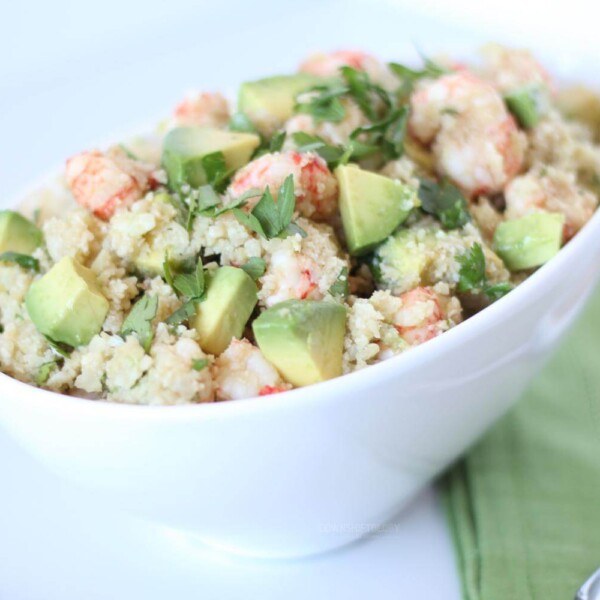 (gluten-free, paleo) Asian Cauli Rice with Ginger Shrimp | www.downshiftology.com