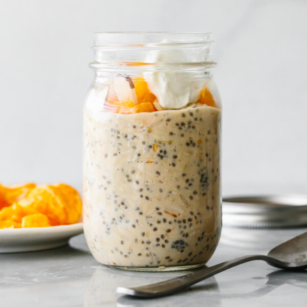 A mason jar of overnight oats